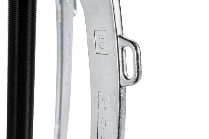 Kukko Handy 3-Armed Industrial Puller with Power-Transmitting and Self-Centring Puller Legs