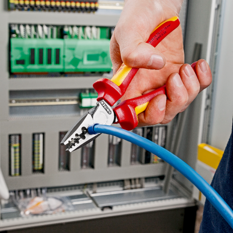 Knipex 1000V Crimping Plier For Wire Ferrules 97 78 180