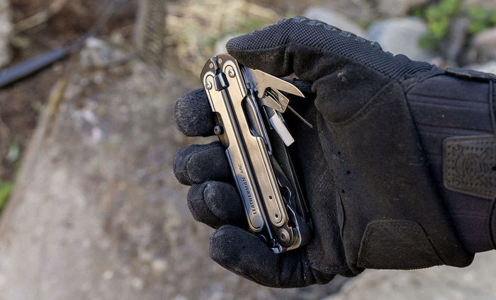 Leatherman 20 Tool ARC Multi-Tool with MagnaCut Steel Blade & Nylon Sheath Silver