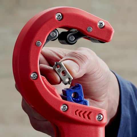 Knipex 90 23 01 BK DP50 Pipe Cutter