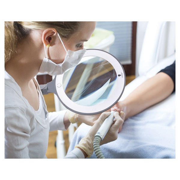 Daylight IQ Magnifying LED Lamp