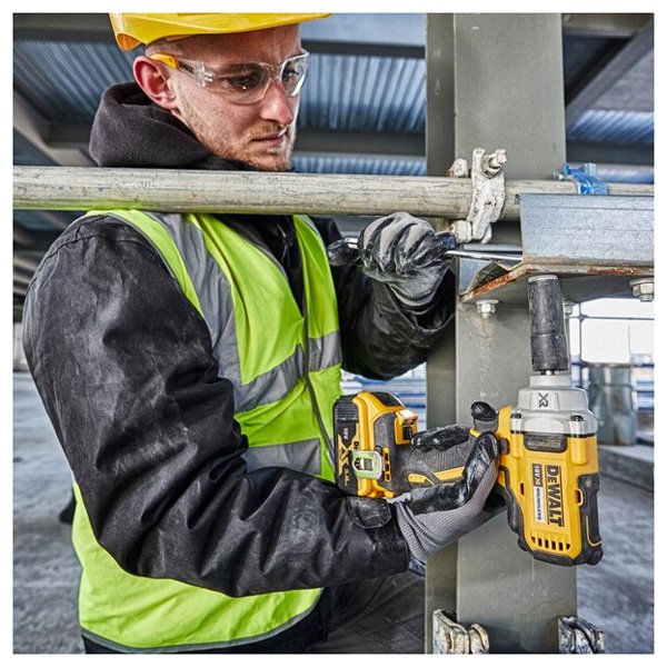 Dewalt DCF894N-XJ 18V XR Li-Ion Brushless 1/2