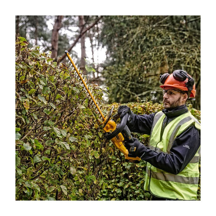 Dewalt 18V XR 550mm Hedge Trimmer - Bare Unit