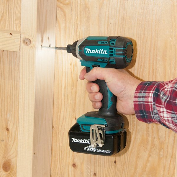Makita DTD152Z 18V Impact Driver - Tool Only
