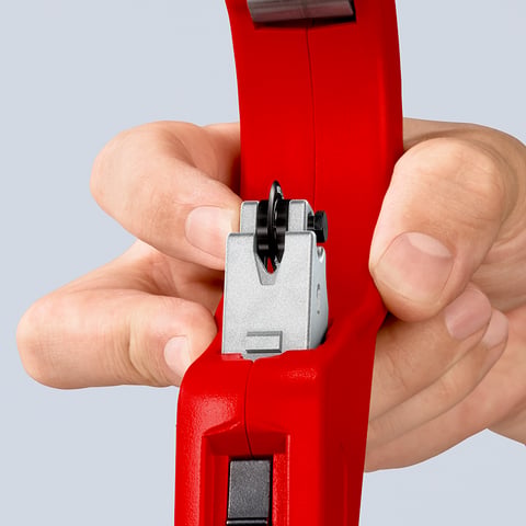 Knipex 90 31 03 BK TubiX® XL Pipe Cutter