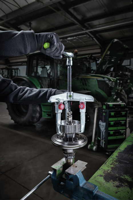 Kukko 3-Arm Universal Puller with Quick-Adjustable Trigger Hooks 30-10+