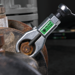 Kukko Single-Blade Mechanical Nut Splitter