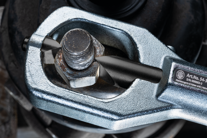 Kukko Double-Edged Mechanical Nut Splitter