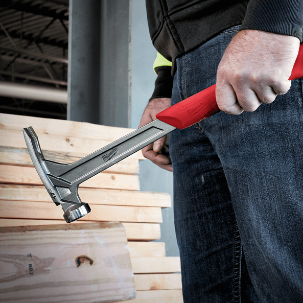 Milwaukee 17oz Smooth Face Steel Framng Hammer
