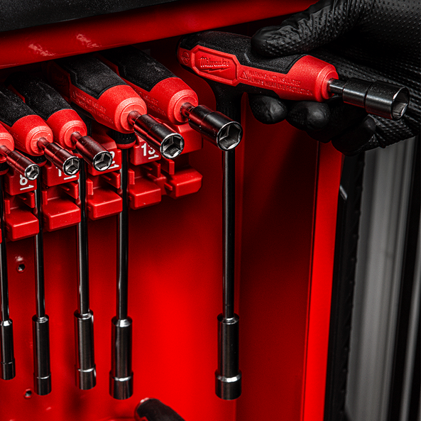 Milwaukee 7 Piece Nut Driver with Comfort Grip Set with Rack 4932498704
