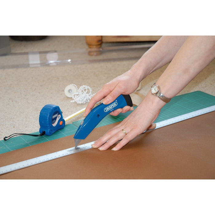 Draper Tools Heavy Duty Retractable Trimming Knife with Quick Change Blade Facility 55059