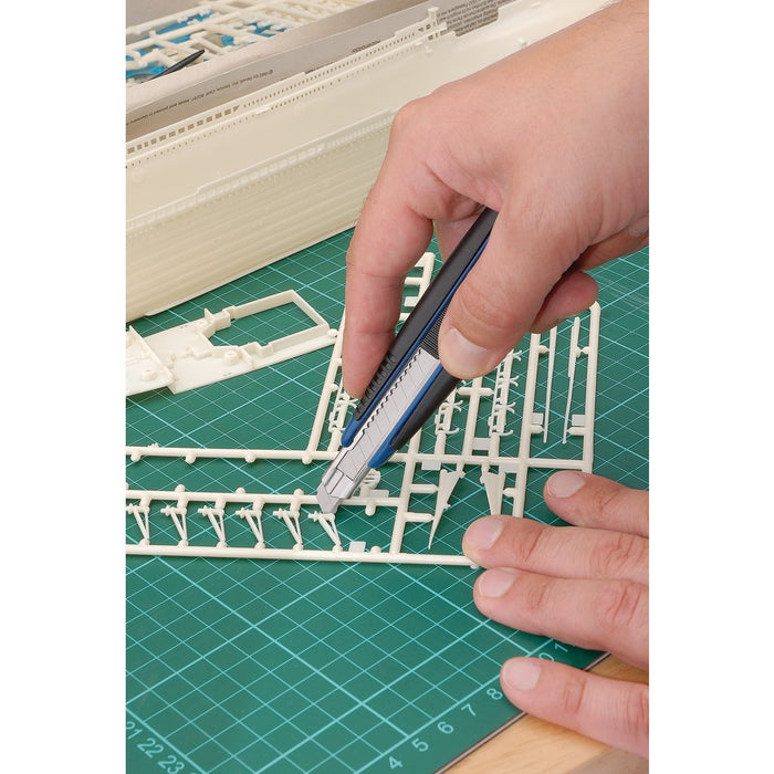 Draper Tools Retractable Knife with 12 Segment Blade 9mm 72145
