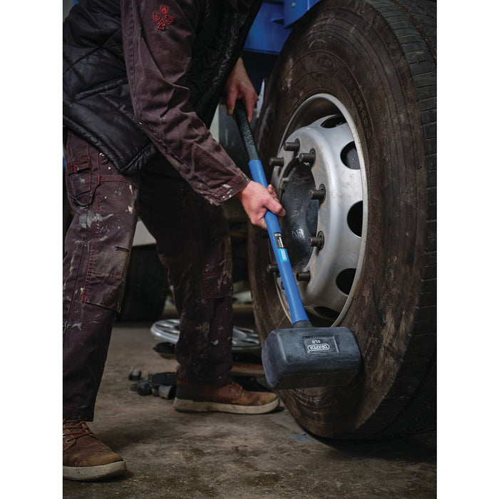 Draper Tools Rubber Dead Blow Hammer with Fibreglass Shaft 3.6kg/8lb 74318