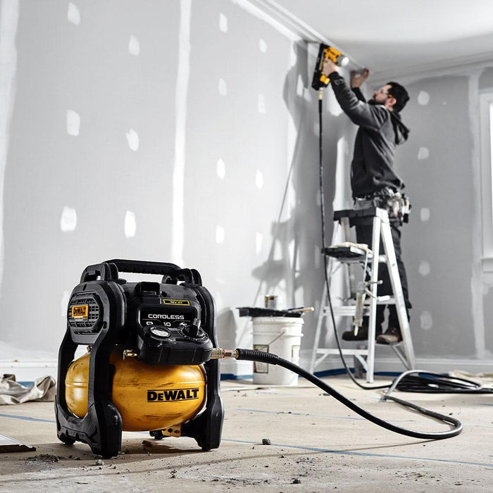 Dewalt 18V XR FlexVolt Compressor (Bare Unit)