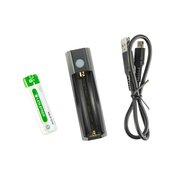 Ledlenser Accessory Charging Station Includes 1 x 14500 Li-ion Rechargeable Battery