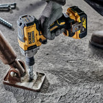 Dewalt 18V/54V XR Brushless Mixed Voltage 4 Piece Kit 5.0Ah/6.0Ah and Flexvolt 6Ah DCZ407P1T1-XE