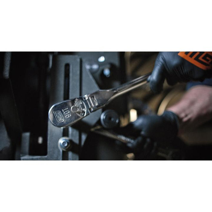 Gearwrench 2 Piece 1/4” & 3/8” Drive 90-Tooth Dual Material Locking Flex Head Teardrop Ratchet Set 81274T
