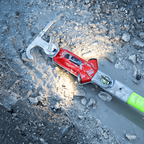 Milwaukee REDLITHIUM™ USB Rechargeable Utility Hot Stick Light 3.0 Ah Kit