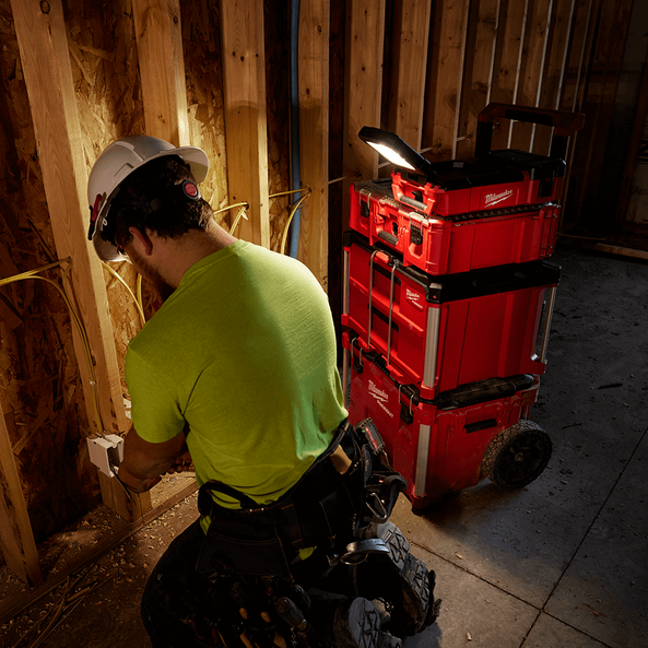 Milwaukee M12™ PACKOUT™ Area Light (Tool Only)