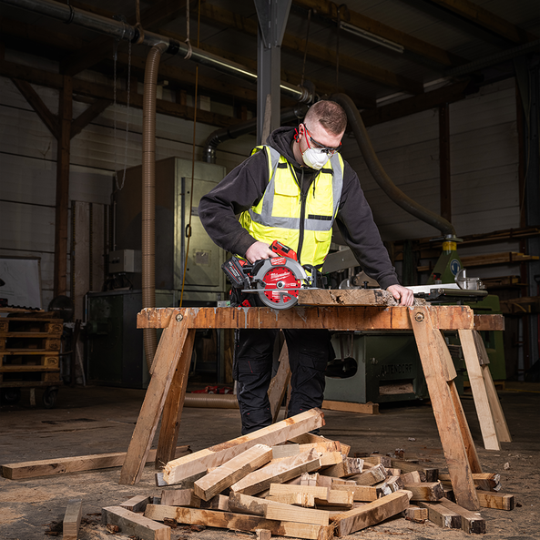 Milwaukee M18 FUEL™ 184mm Circular Saw (Tool Only) M18FCS66G30