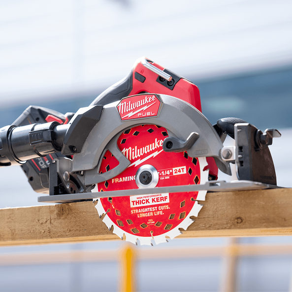 Milwaukee M18 FUEL™ 184mm Circular Saw (Tool Only) M18FCS66G30