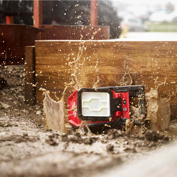 Milwaukee M18™ Pivoting Area Light (Tool Only) M18PAL20