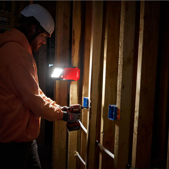 Milwaukee M18™ Pivoting Area Light (Tool Only) M18PAL20