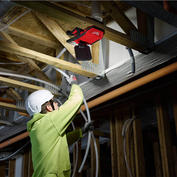 Milwaukee M18™ Pivoting Area Light (Tool Only) M18PAL20