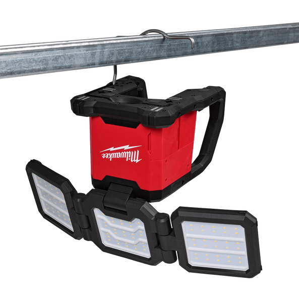 Milwaukee M18 Three Panel Flood Light (Tool Only)