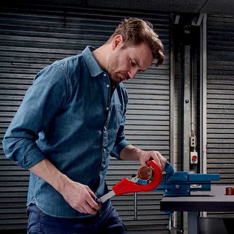 Knipex 90 31 03 BK TubiX® XL Pipe Cutter