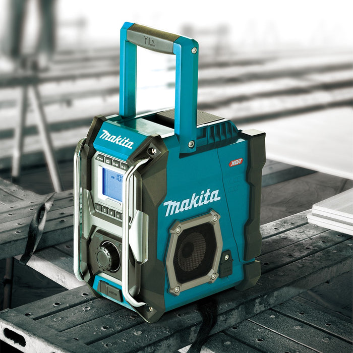 Makita 40V Max Jobsite Radio - Tool Only