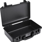 Pelican 1525 Air Travel Case - Black - No Foam (558 x 355 x 190mm) 015250-0011-110