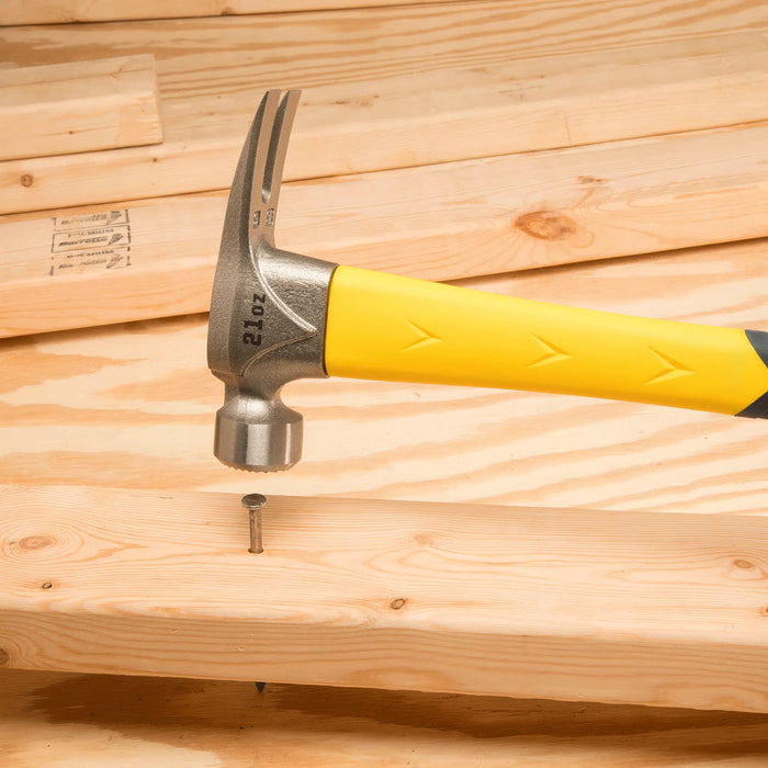 Estwing 21oz. Milled Face Framing Hammer with Nail Starter (Fiberglass)