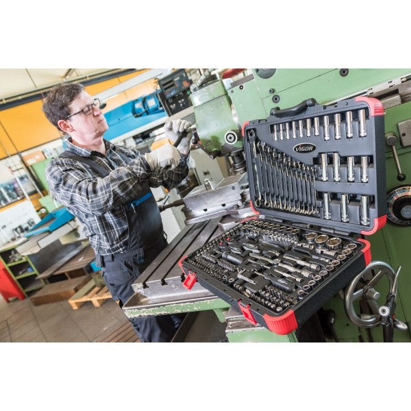 Vigor 212 Piece Socket Set V3277N
