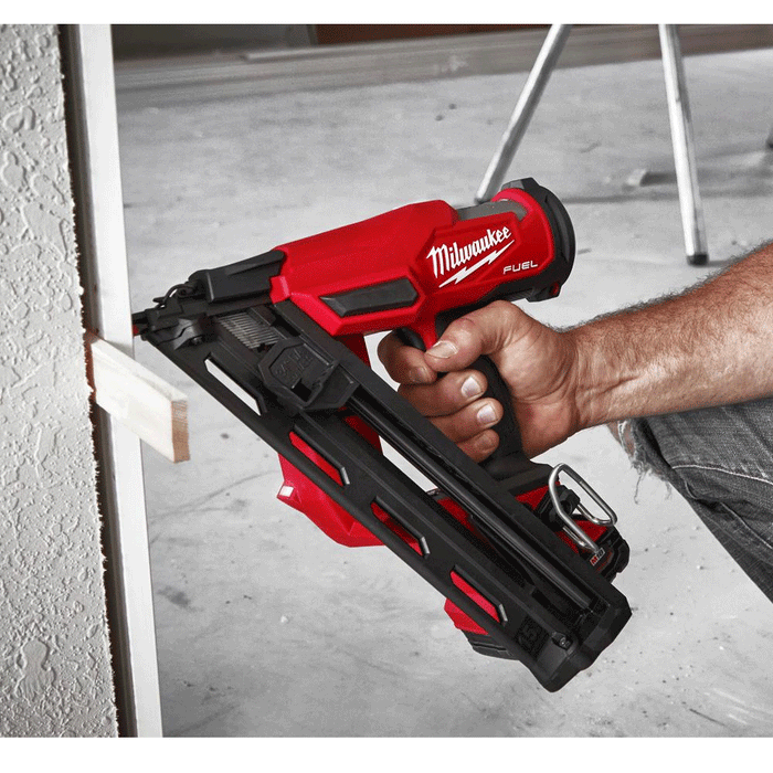 Milwaukee M18 Fuel™ 15 Gauge Angled Finishing Nailer (Tool Only)