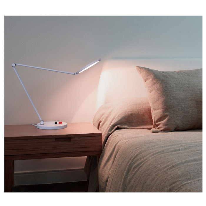 Daylight Tricolor Lamp