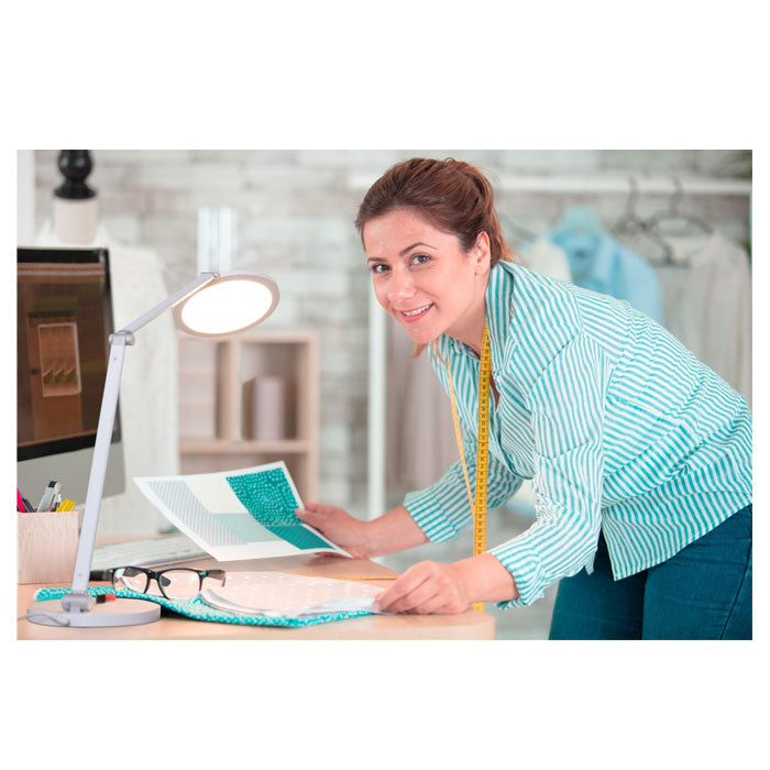 Daylight Tricolor Lamp