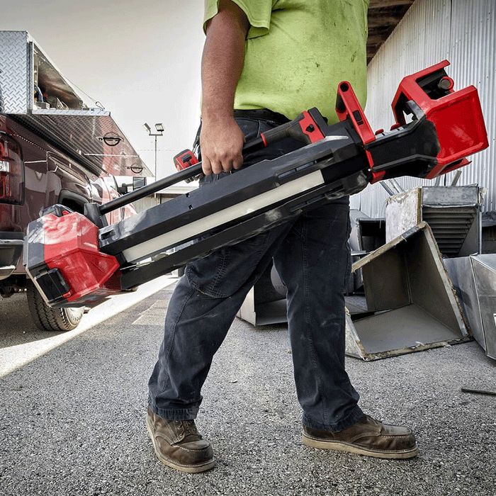 Milwaukee M18™ High Output Stand Area Light/Charger (Tool only)