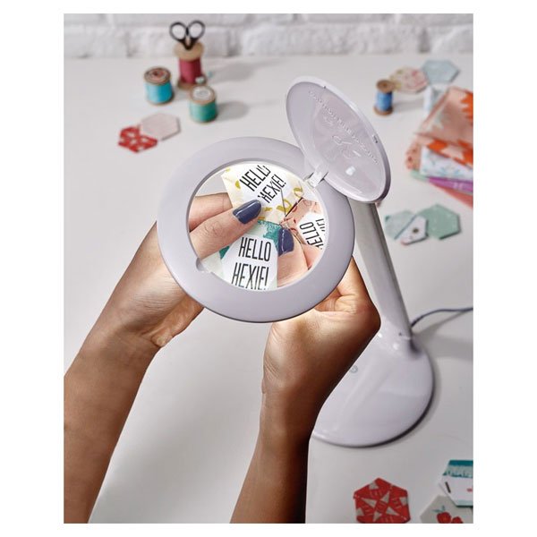Daylight Halo Table Magnifier
