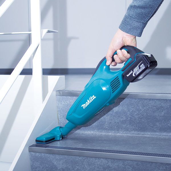 Makita DCL182Z 18V Mobile Stick Vacuum - Tool Only