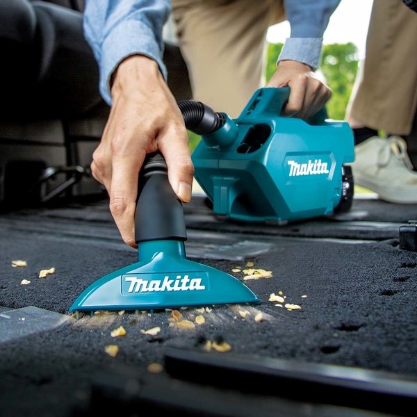 Makita 18V Vacuum Cleaner - Tool Only