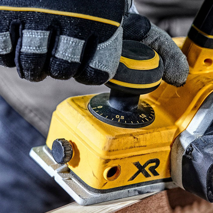 Dewalt xr brushless discount planer