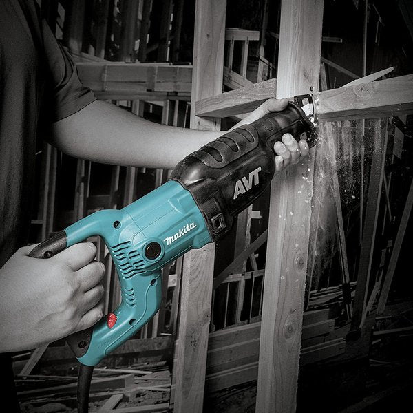Makita Variable Speed Recipro Saw 1510W with AVT