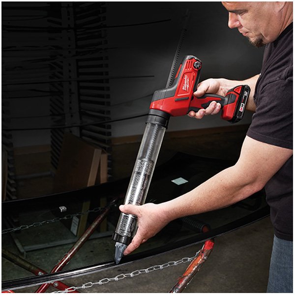 Milwaukee M18™ Cordless 310ml Caulk & Adhesive Gun (Tool Only)