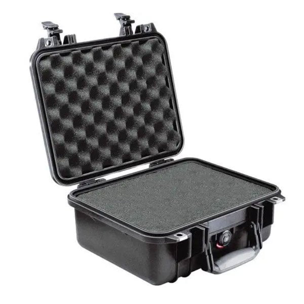 Pelican 1400B Case - Black - With Foam (34Â x 29.5Â x 15.2 cm)
