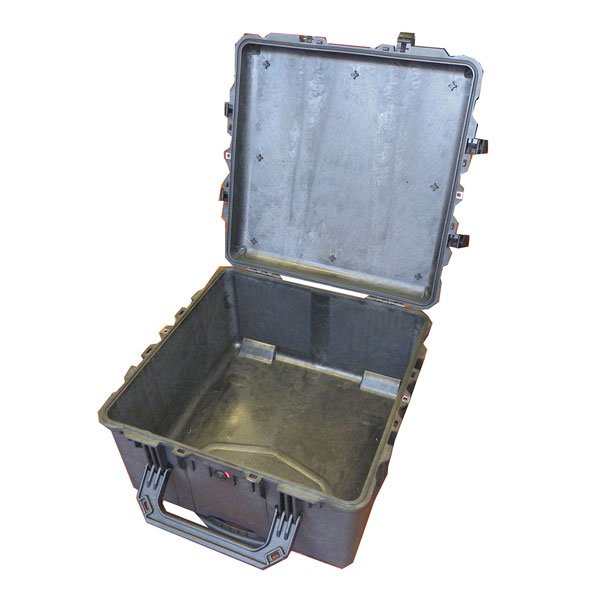 Pelican 1640BNF Wheeled Case - Black - No Foam (69.1 x 69.9 x 41.4 cm)