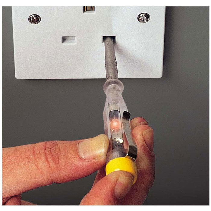 Stanley Voltage Tester 220V-250V