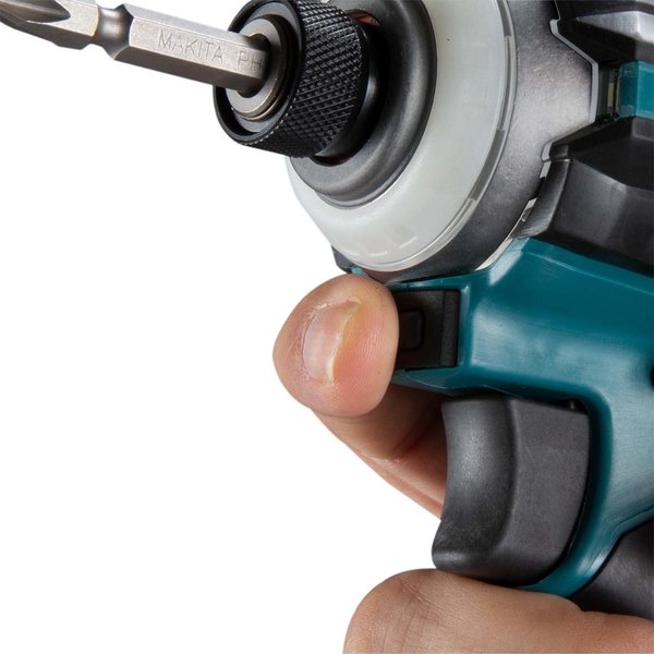 Makita 40V Max Brushless Impact Driver Kit